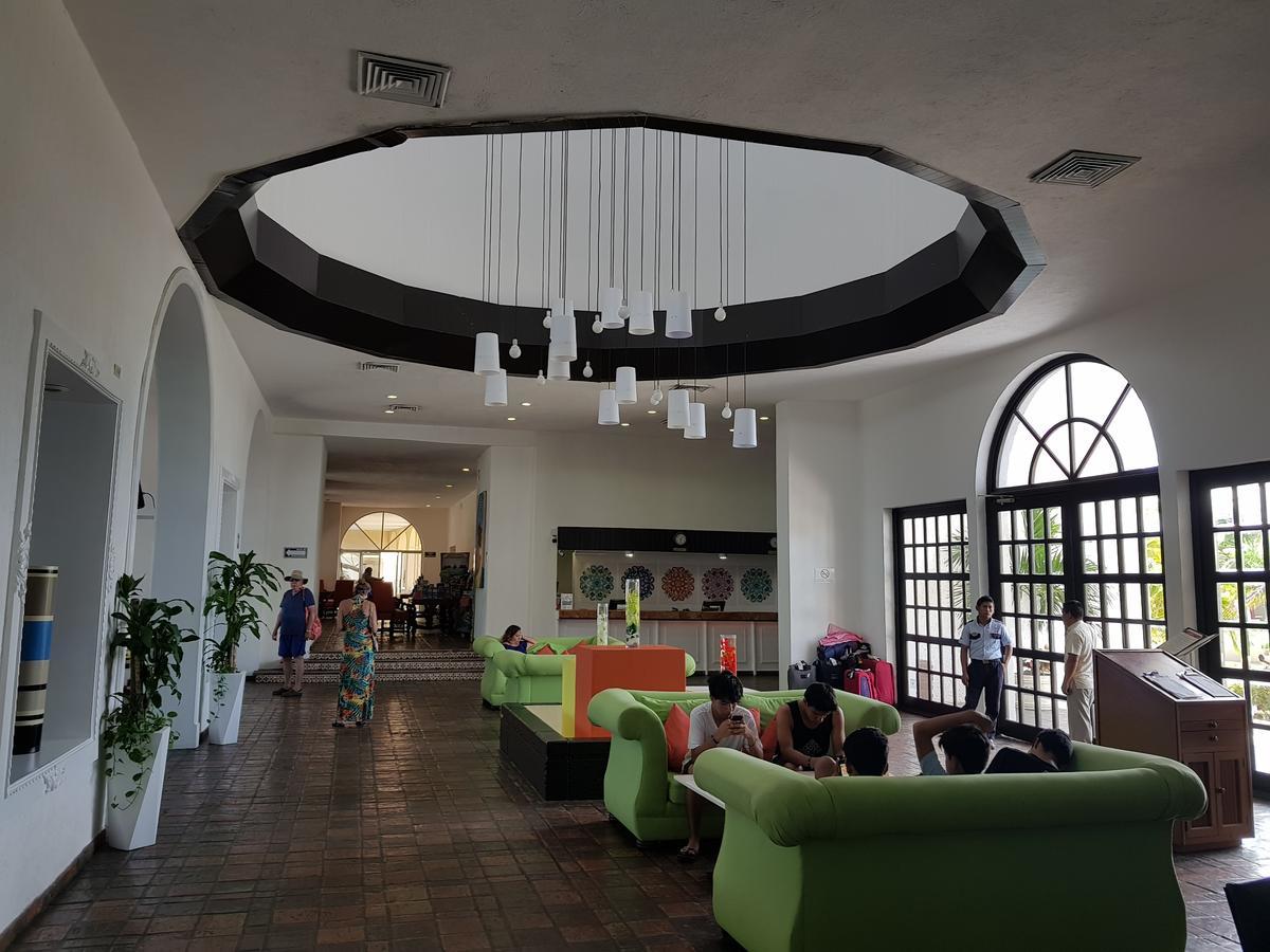 Suite Frente Al Mar Cancun Exterior photo