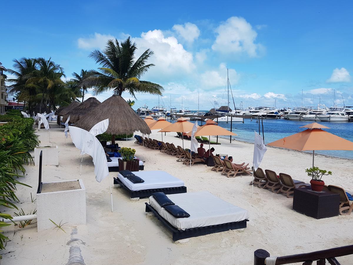 Suite Frente Al Mar Cancun Exterior photo